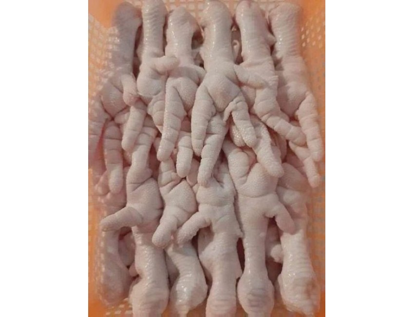 Chân gà có xương 